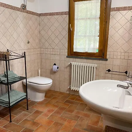Farm stay La Cantina Del Podere Dei Boni Fauglia