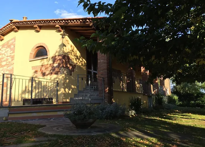 La Cantina Del Podere Dei Boni בית חווה *